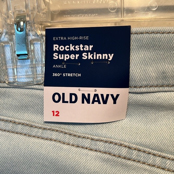 Extra High Rise Rockstar Super Skinny 360 Jeans - Picture 4 of 11